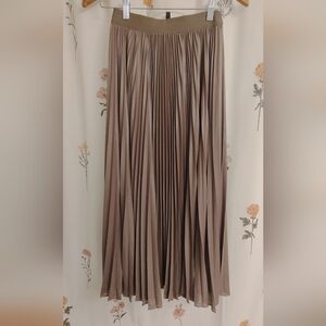 Bcbg Maxazria Pleated Skirt Xxs Taupe